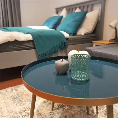 Mill Valley * Κόμπλεντς